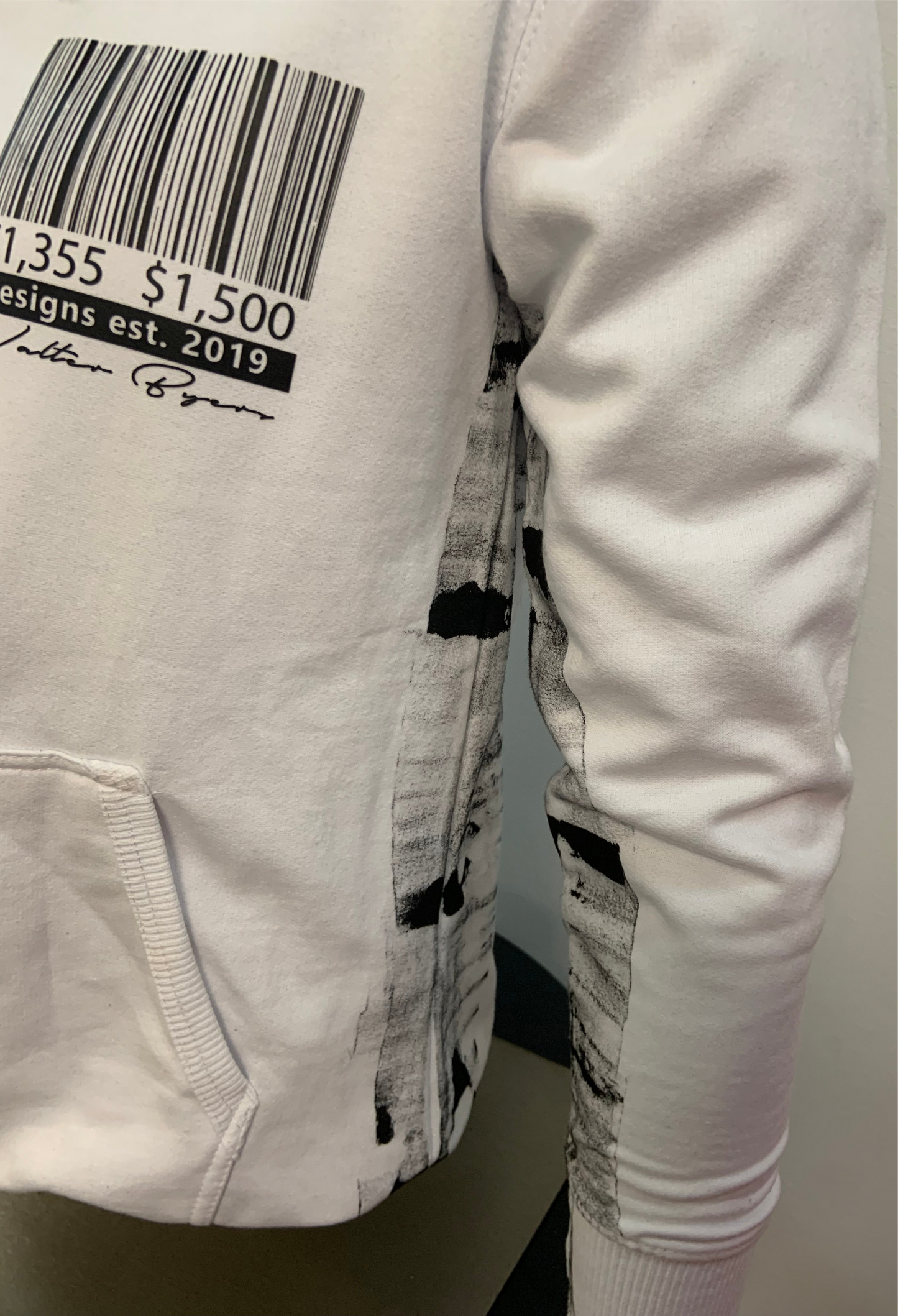 White and black painter’s hoodie