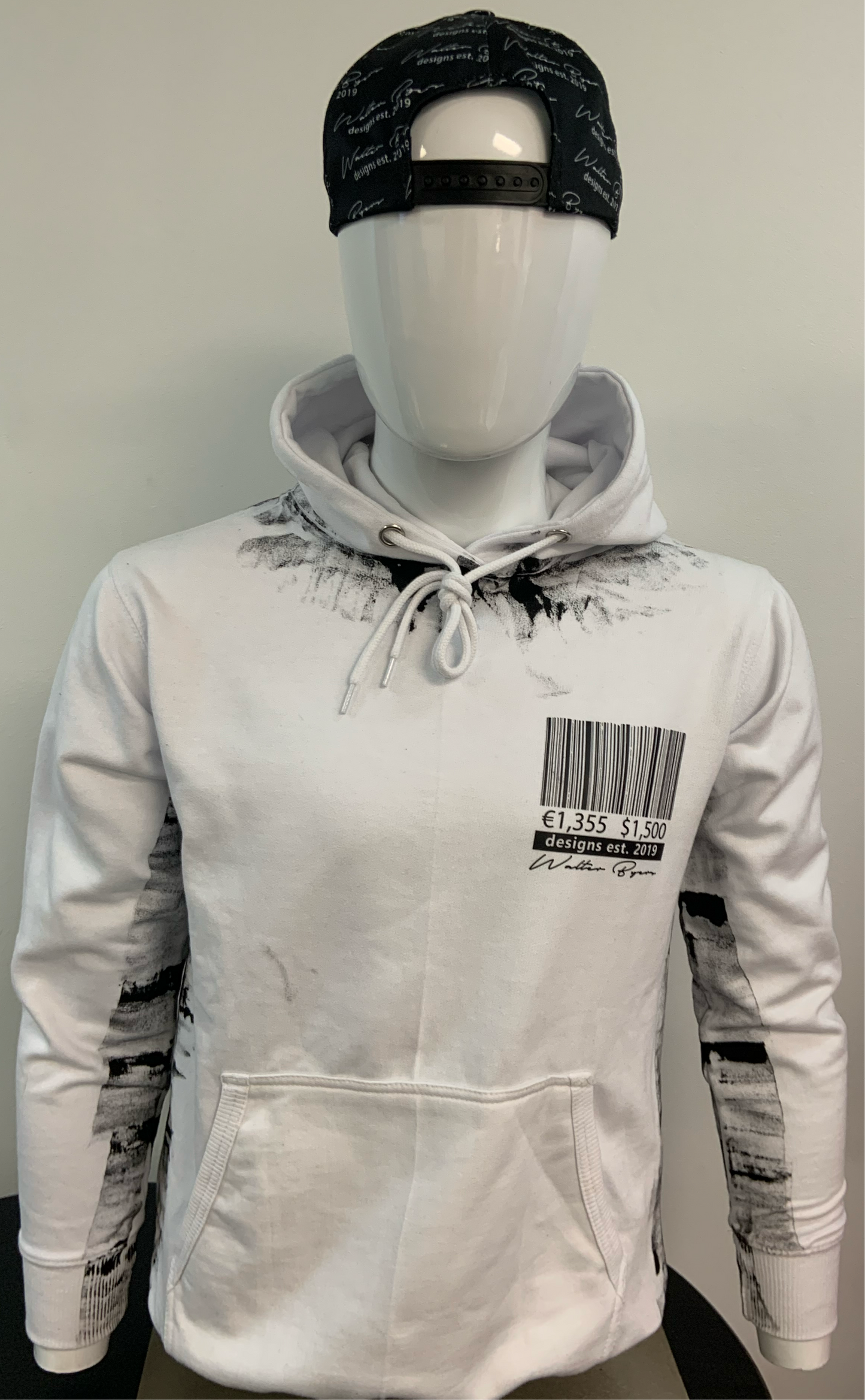 White and black painter’s hoodie