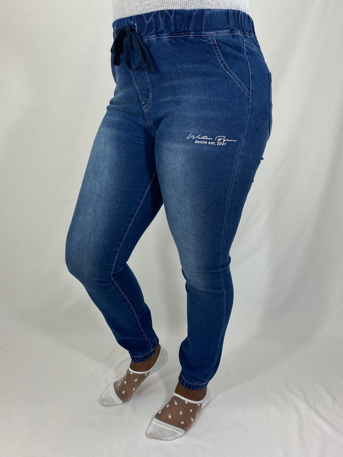 Women’s jogger jeans